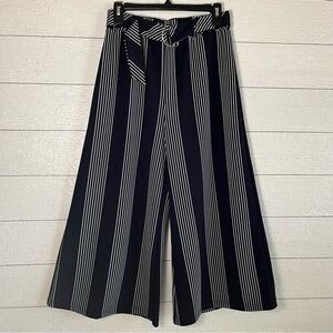 Soho Apparel Wide-Leg Dark Navy Blue and White Striped Pants Size Medium